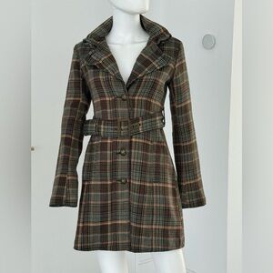 B B Dakota Plaid Pea Coat Size Small lined Green